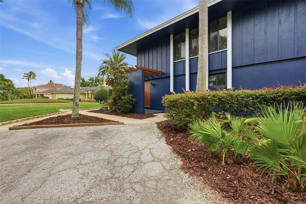 29116 BEAUCLAIRE DRIVE, TAVARES, FL 32778 — zdjęcie 4