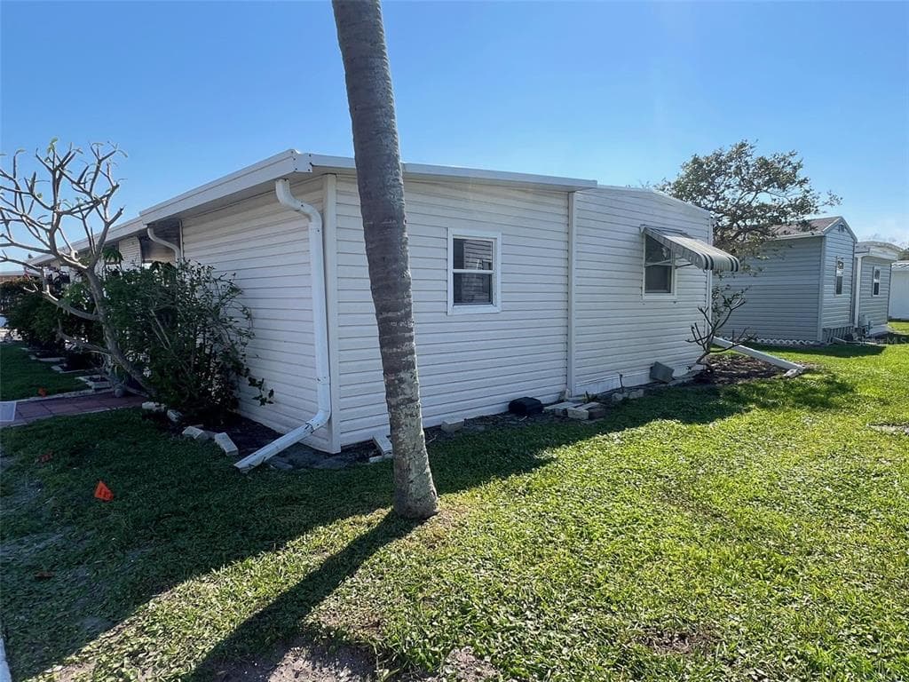 11300 124TH AVENUE # 95, LARGO, FL 33778 — zdjęcie 4