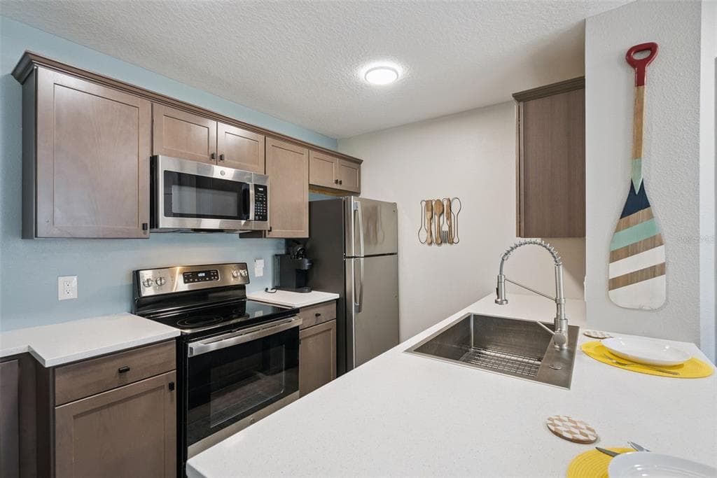 2592 GRASSY POINT DRIVE # 112, LAKE MARY, FL 32746 — zdjęcie 5