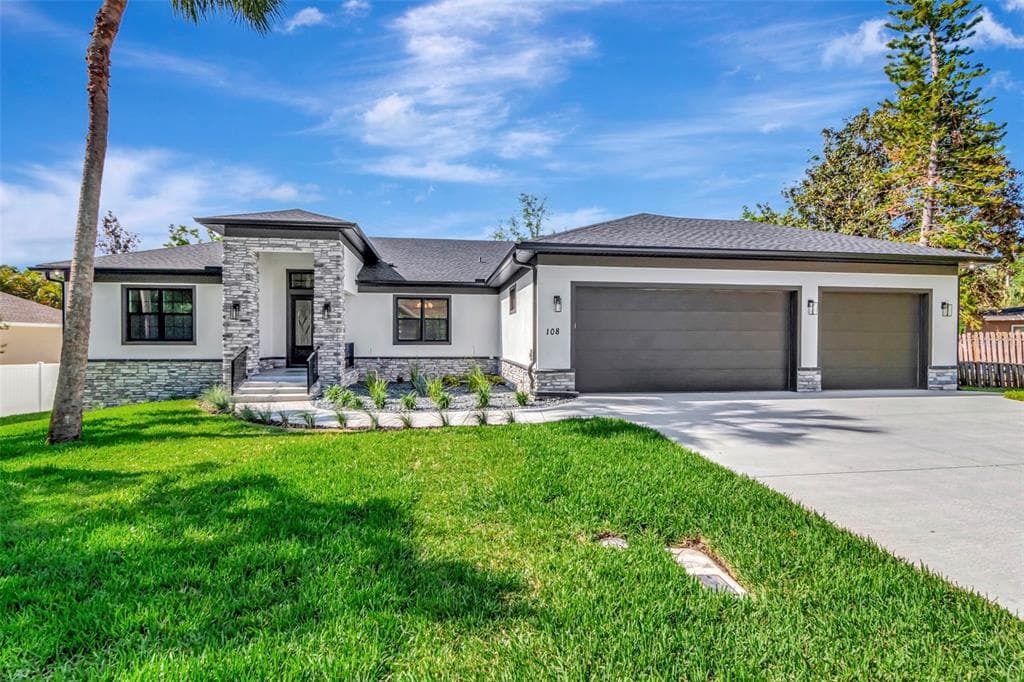 108 IRWIN STREET E, SAFETY HARBOR, FL 34695