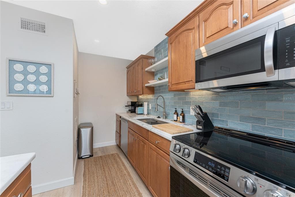 1500 PARK BEACH CIRCLE # 3D, PUNTA GORDA, FL 33950 — zdjęcie 5