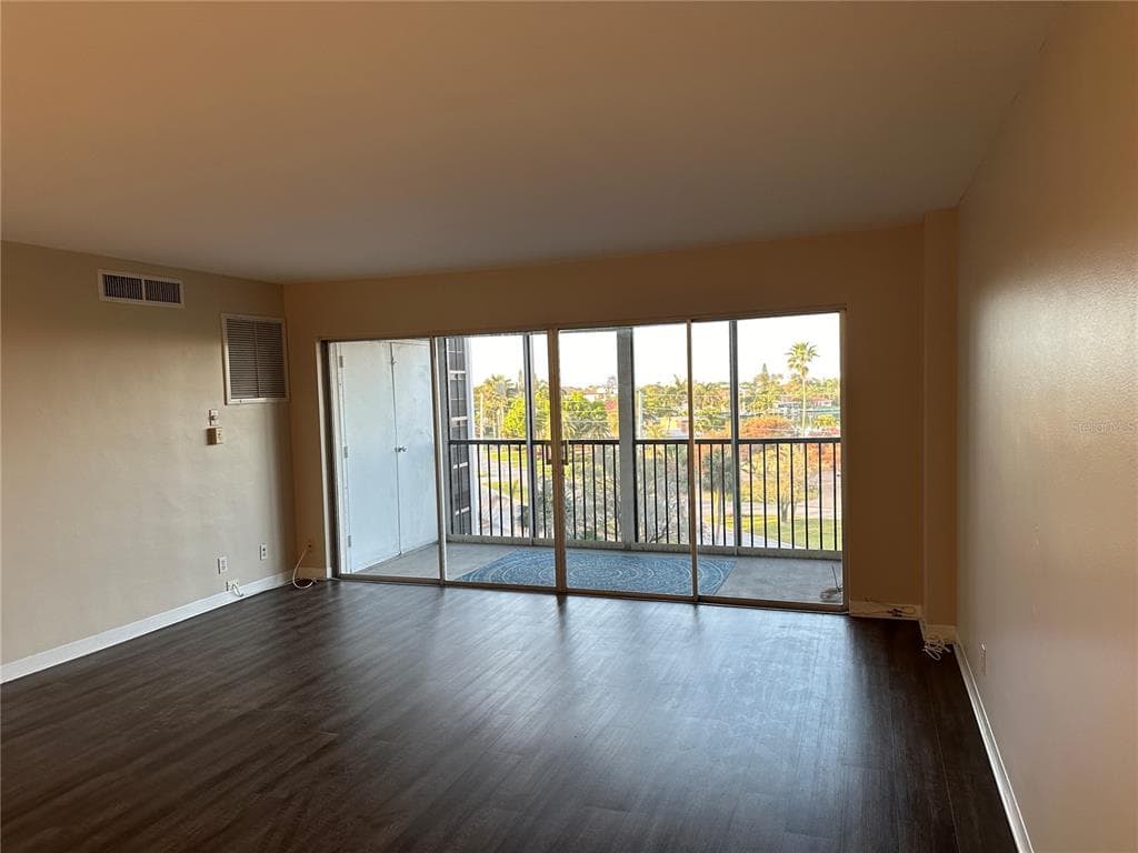 10355 PARADISE BOULEVARD # 414, TREASURE ISLAND, FL 33706 — zdjęcie 4