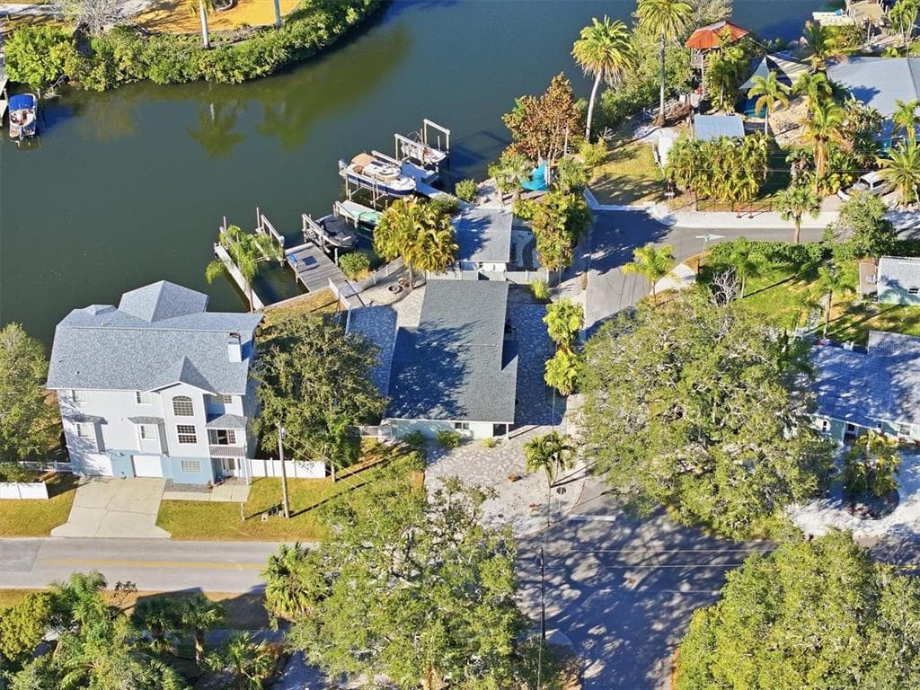 302 GEORGIA AVENUE, CRYSTAL BEACH, FL 34681 — zdjęcie 4