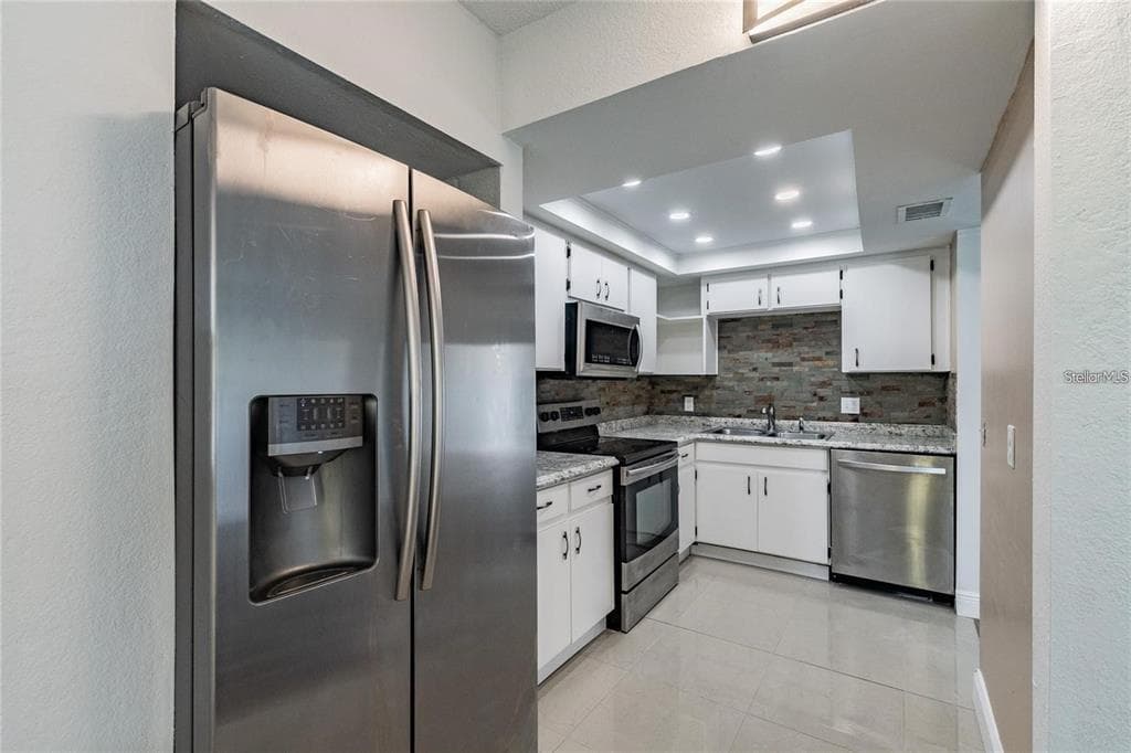 6100 12TH STREET S # 315, ST PETERSBURG, FL 33705 — zdjęcie 4