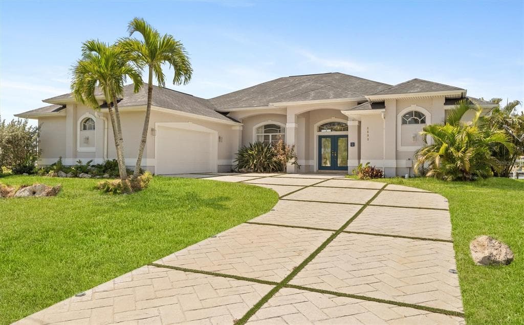 8090 ARLEWOOD CIRCLE, PORT CHARLOTTE, FL 33981