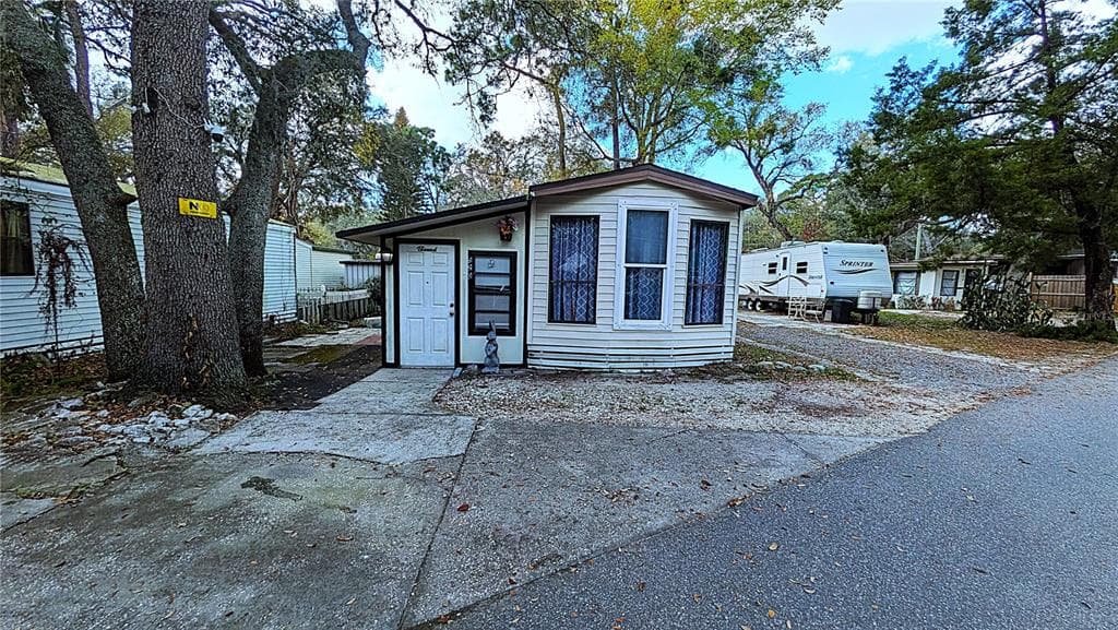 3000 CLARCONA ROAD # 520, APOPKA, FL 32703