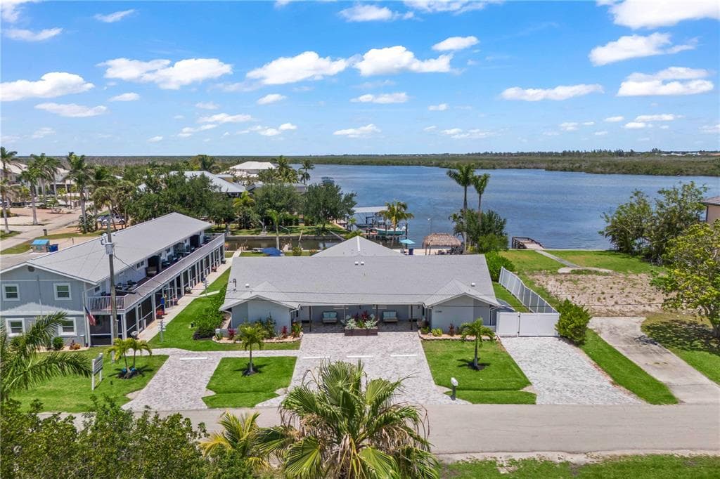 12200 SHOREVIEW DRIVE, CAPE CORAL, FL 33993 — zdjęcie 4