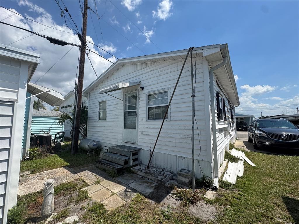 2049 CHAMPION STREET, SARASOTA, FL 34231 — zdjęcie 4