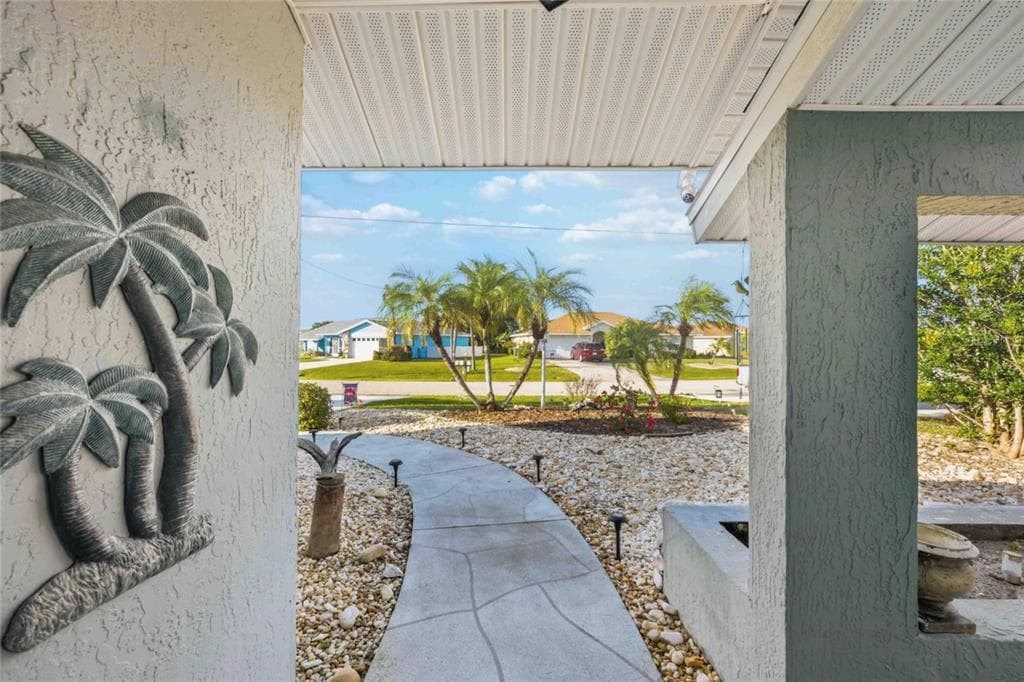 36 BUNKER CIRCLE, ROTONDA WEST, FL 33947 — zdjęcie 4