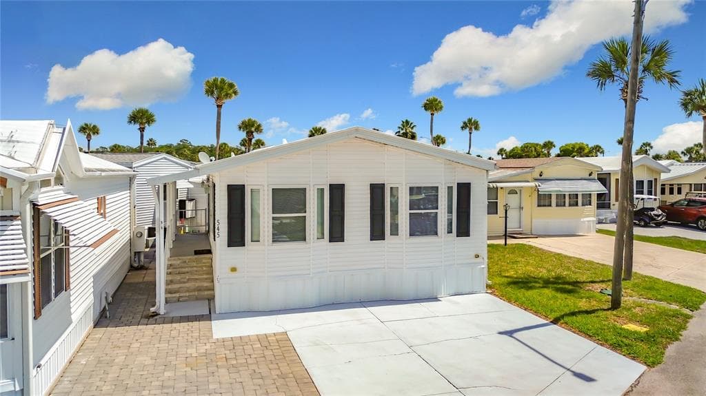 9000 US HWY 192 # 545, CLERMONT, FL 34714