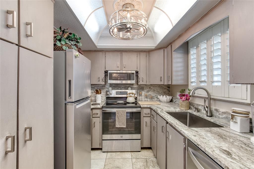 935 OCEAN SHORE BOULEVARD # 4040, ORMOND BEACH, FL 32176 — zdjęcie 4
