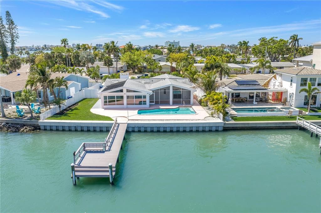 6984 S SHORE DRIVE S, ST PETERSBURG, FL 33707