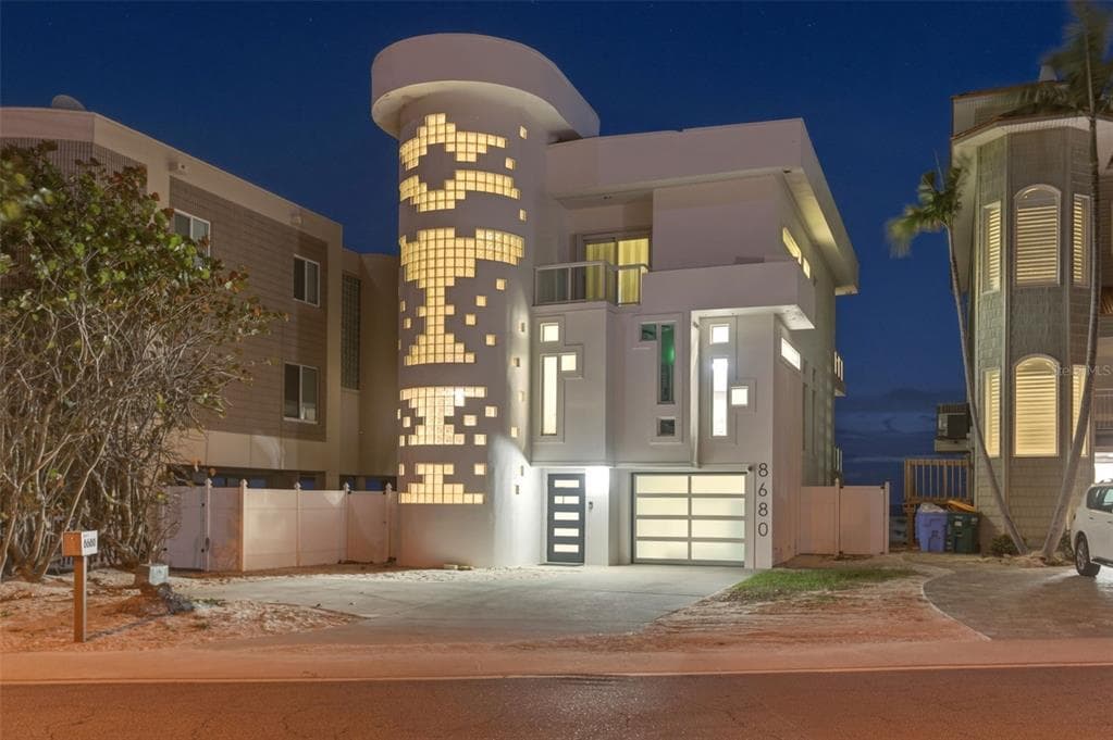 8680 W GULF BOULEVARD, TREASURE ISLAND, FL 33706 — zdjęcie 2