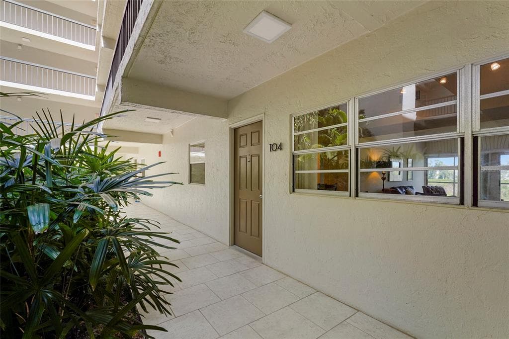 3240 GULF OF MEXICO DRIVE # B104, LONGBOAT KEY, FL 34228 — zdjęcie 3