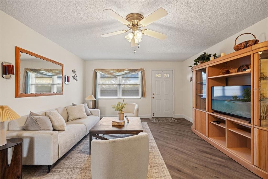 6070 80TH STREET N # 410, ST PETERSBURG, FL 33709 — zdjęcie 2