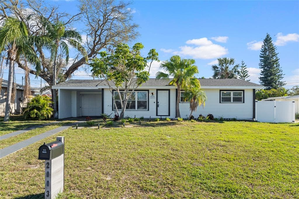 2003 6TH PLACE SW, LARGO, FL 33770