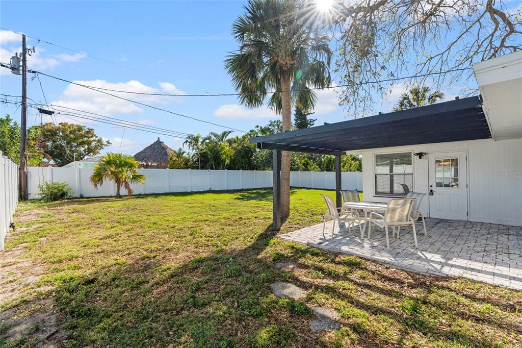 2003 6TH PLACE SW, LARGO, FL 33770 — zdjęcie 5