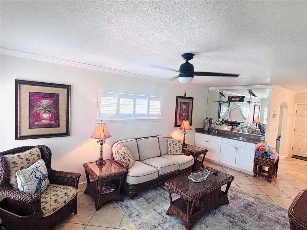 19417 GULF BOULEVARD # B209, INDIAN ROCKS BEACH, FL 33785 — zdjęcie 3