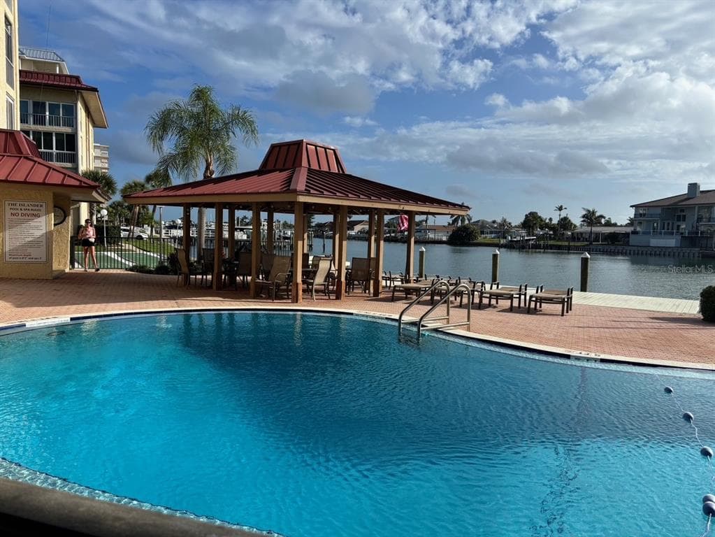 121 ISLAND WAY # 331, CLEARWATER BEACH, FL 33767 — zdjęcie 3