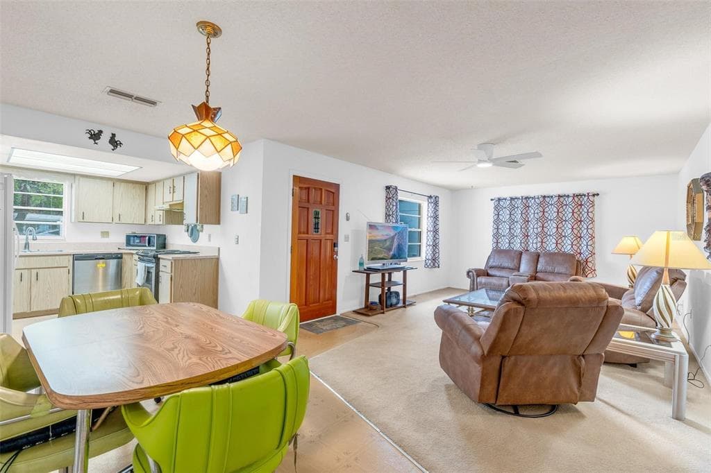 805 E 11TH AVENUE, NEW SMYRNA BEACH, FL 32169 — zdjęcie 5