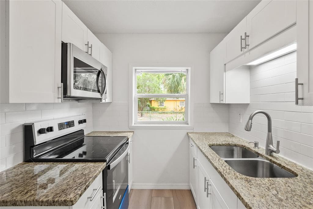 1618 43RD STREET S, ST PETERSBURG, FL 33711 — zdjęcie 2