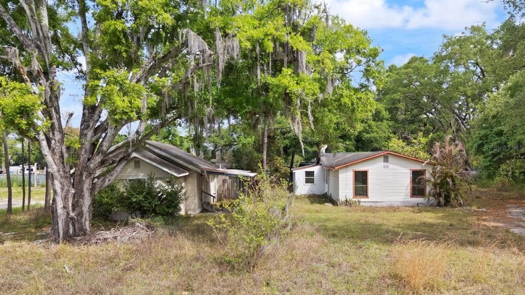 6808 NEW YORK DRIVE, TAMPA, FL 33619 — zdjęcie 4