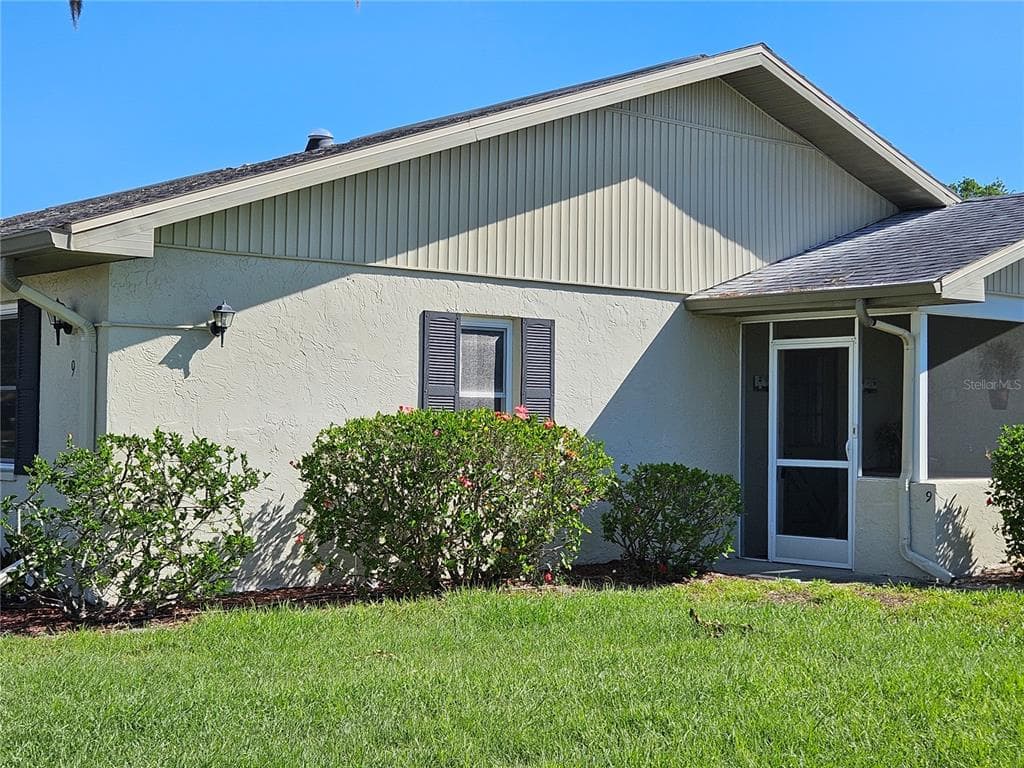 1905 CANTERBURY LANE # E-9, SUN CITY CENTER, FL 33573 — zdjęcie 2