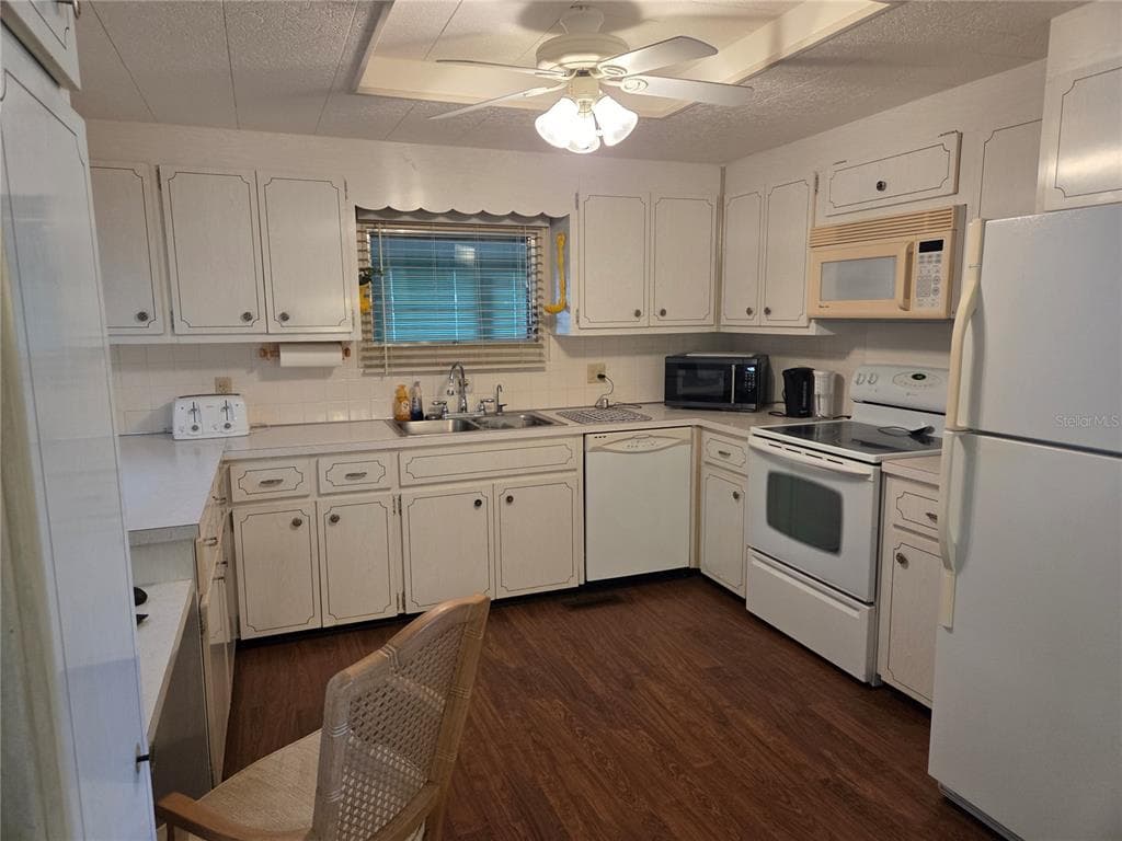 9900 ULMERTON ROAD # 13, LARGO, FL 33771 — zdjęcie 3