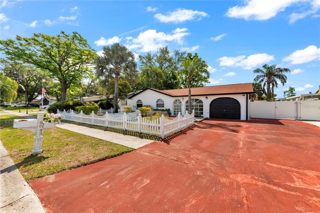 9043 HICKORY CIRCLE, TAMPA, FL 33615 — zdjęcie 4