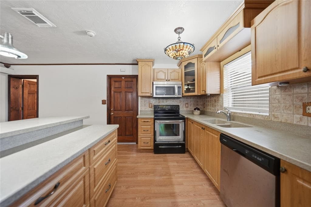 3250 SANTA BARBARA DRIVE, PUNTA GORDA, FL 33983 — zdjęcie 5