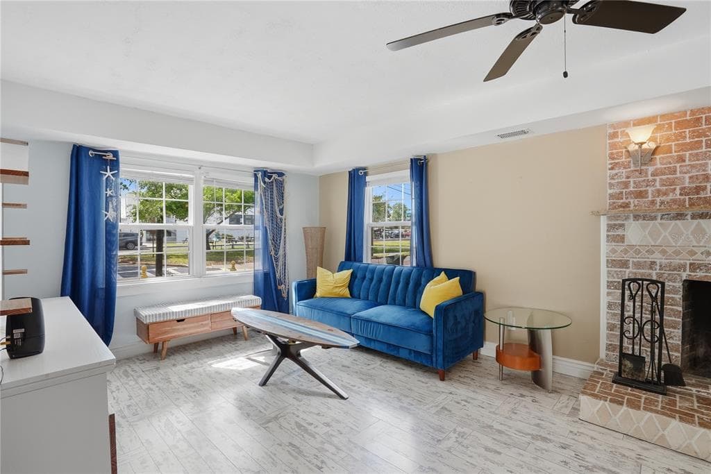 516 5TH AVENUE N, SAFETY HARBOR, FL 34695 — zdjęcie 4