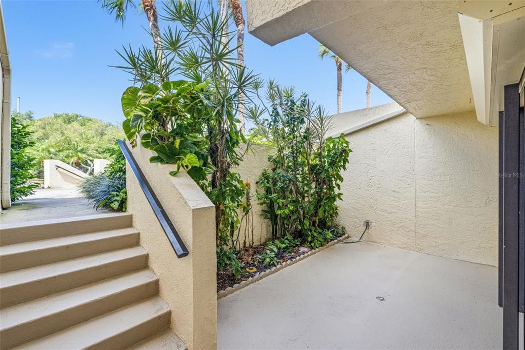 7520 SUNSHINE SKYWAY LANE S # T22, ST PETERSBURG, FL 33711 — zdjęcie 5
