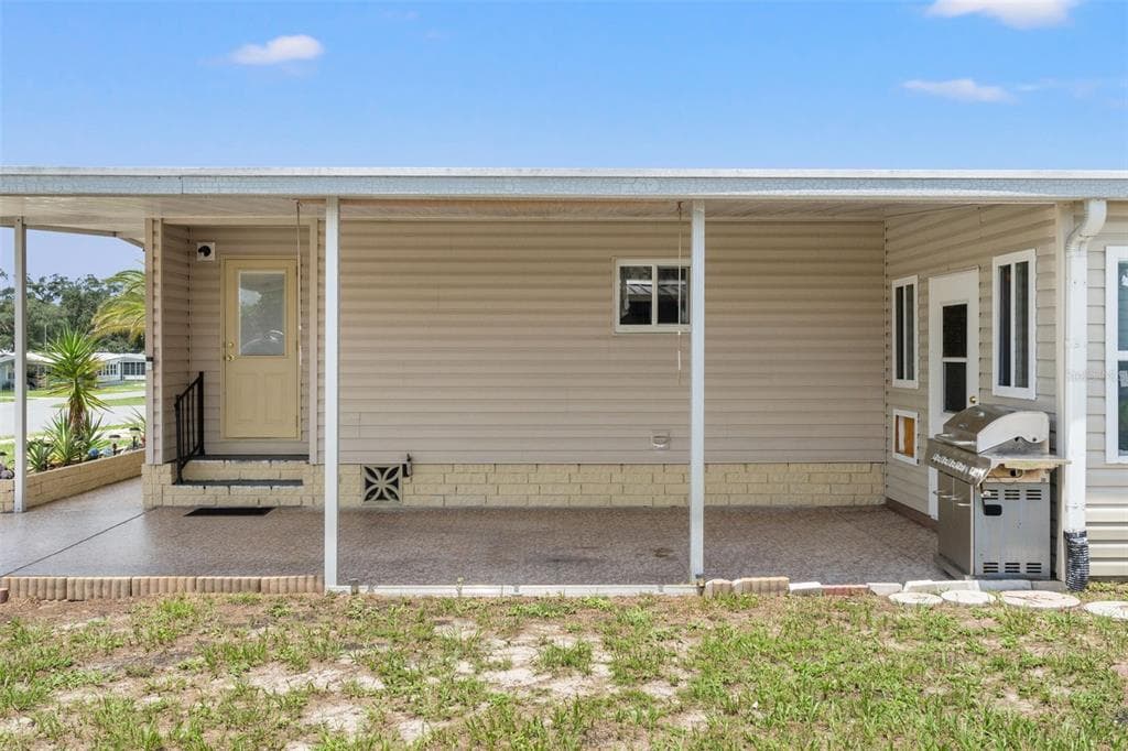 8427 HIGHPOINT BOULEVARD, BROOKSVILLE, FL 34613 — zdjęcie 3