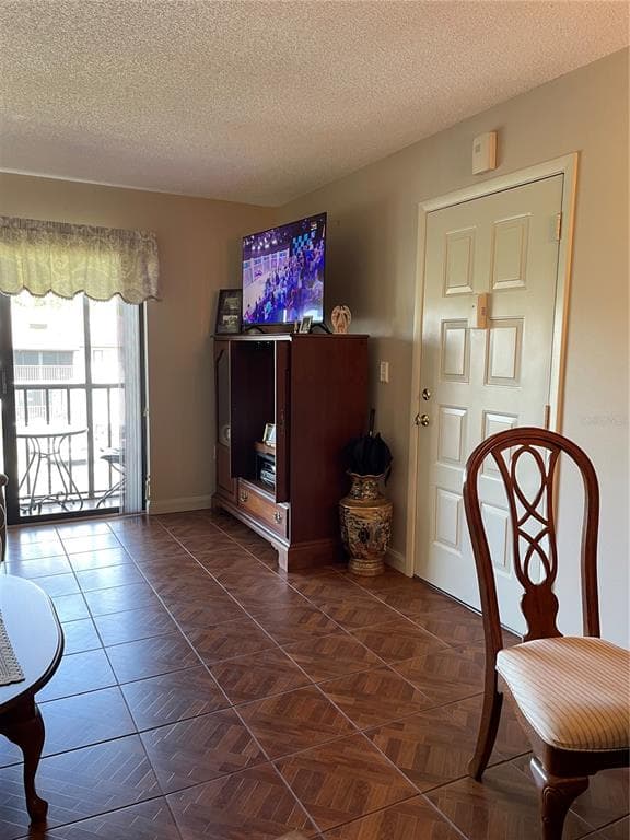 2688 PINE RIDGE WAY N # D2, PALM HARBOR, FL 34684 — zdjęcie 3