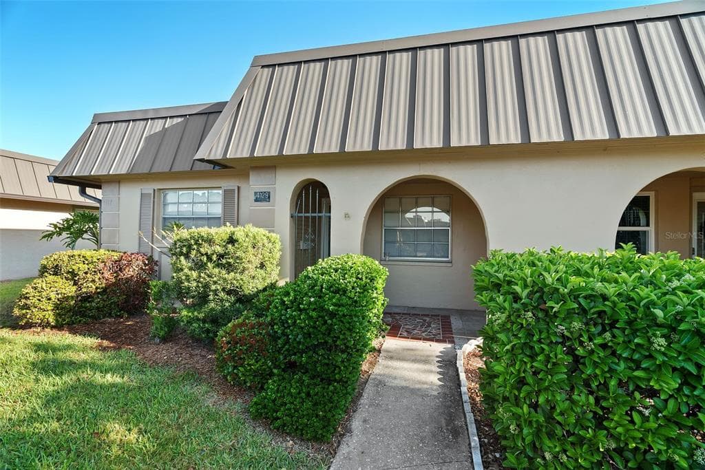 4129 STRATFORD DRIVE # 4129, NEW PORT RICHEY, FL 34652
