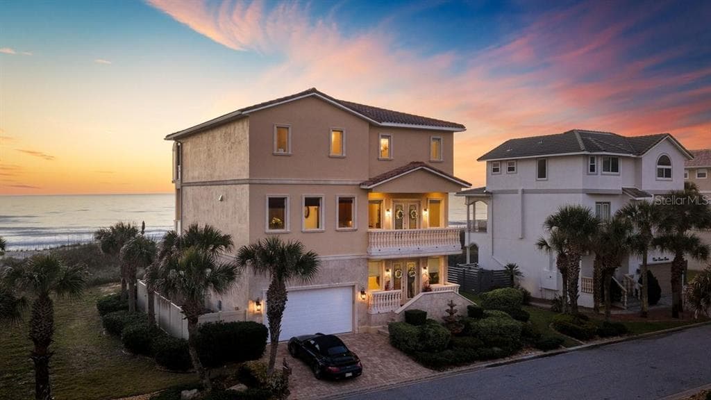 11 OCEAN DUNE CIRCLE, PALM COAST, FL 32137