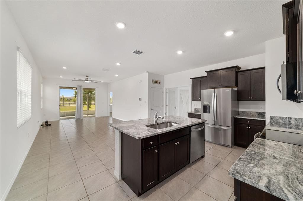 5051 STOKES WAY, WILDWOOD, FL 34785 — zdjęcie 5
