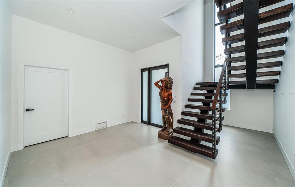14077 N BAYSHORE DRIVE, MADEIRA BEACH, FL 33708 — zdjęcie 3