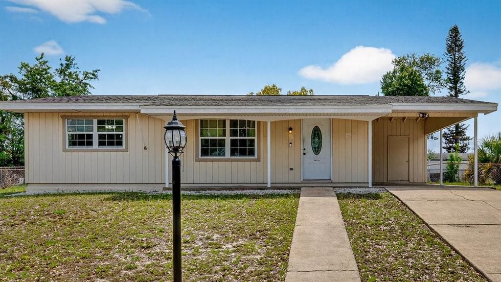 2791 FULFORD STREET, DELTONA, FL 32738