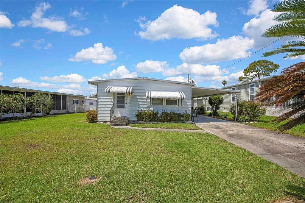 37 WILLIAM PENN WAY # 13, PALM HARBOR, FL 34684