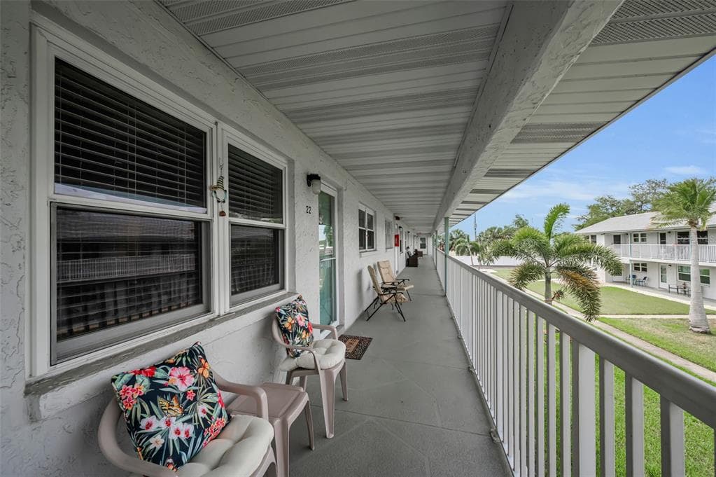 5227 81ST LANE N # 22, ST PETERSBURG, FL 33709 — zdjęcie 3