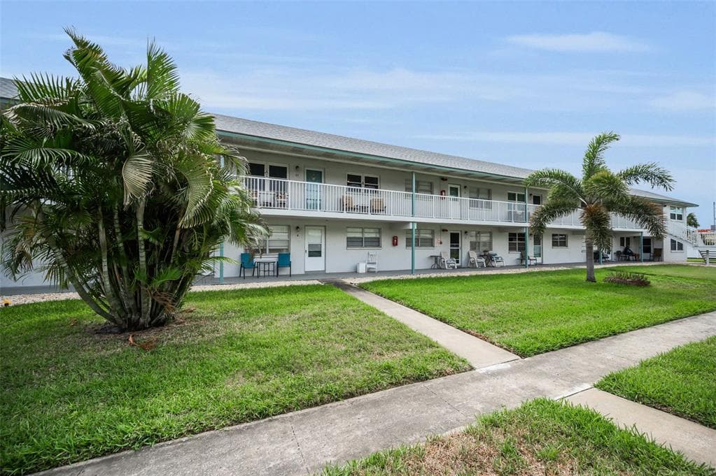 5227 81ST LANE N # 22, ST PETERSBURG, FL 33709