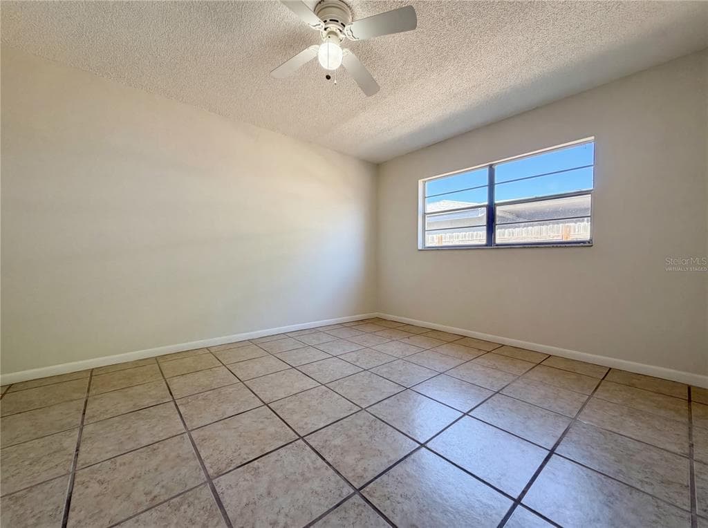 909 WINCHESTER COURT, BRANDON, FL 33510 — zdjęcie 4