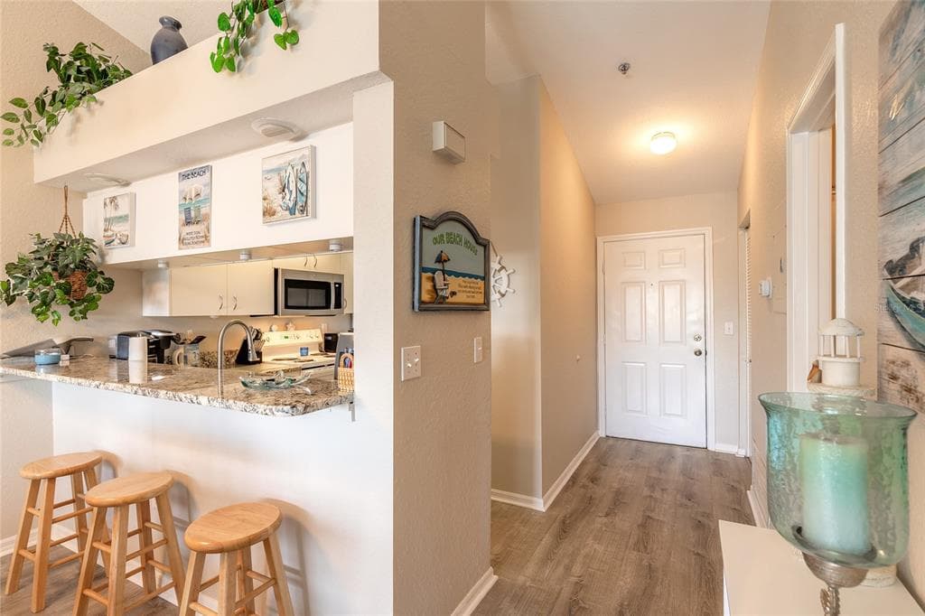 402 BOUCHELLE DRIVE # 204, NEW SMYRNA BEACH, FL 32169 — zdjęcie 3