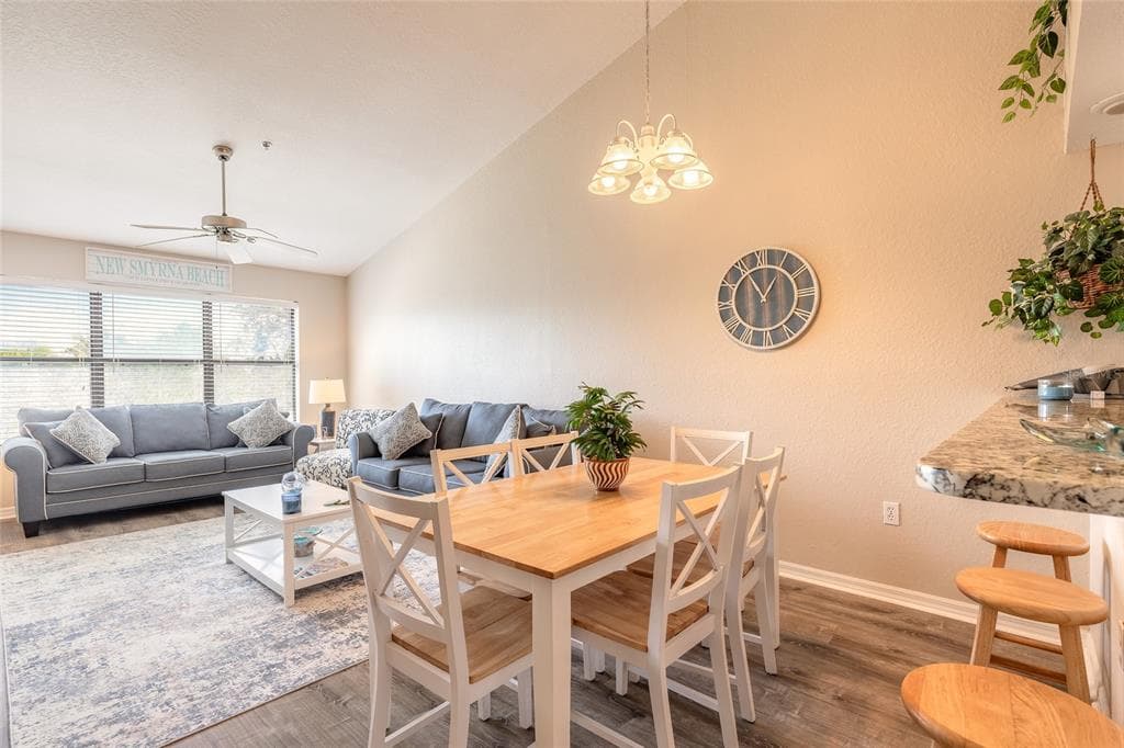 402 BOUCHELLE DRIVE # 204, NEW SMYRNA BEACH, FL 32169 — zdjęcie 4