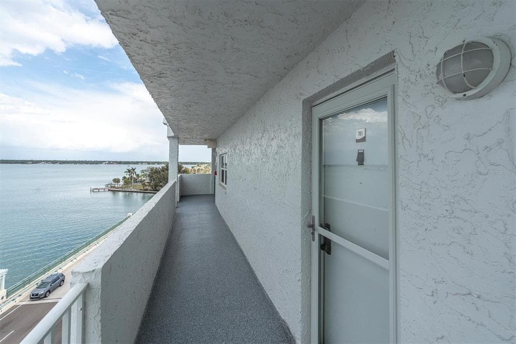 285 107TH AVENUE # 701, TREASURE ISLAND, FL 33706 — zdjęcie 2