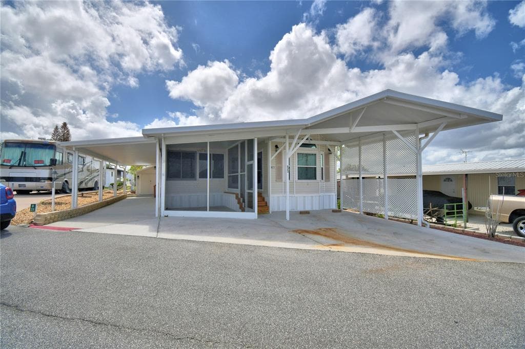 251 PATTERSON ROAD # B23, HAINES CITY, FL 33844