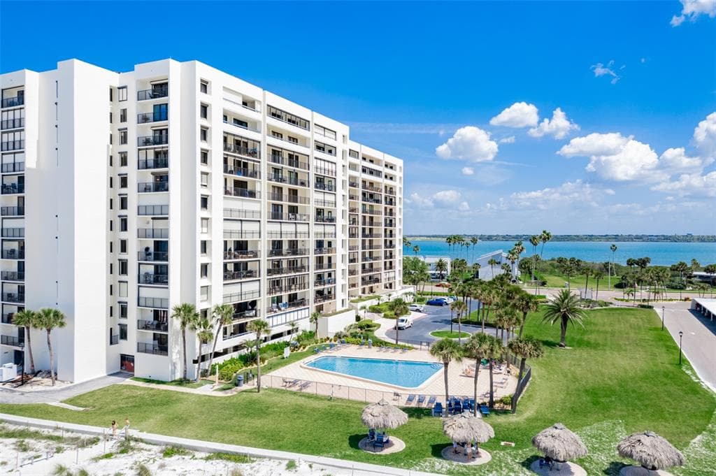 1460 GULF BOULEVARD # 1205, CLEARWATER BEACH, FL 33767 — zdjęcie 3