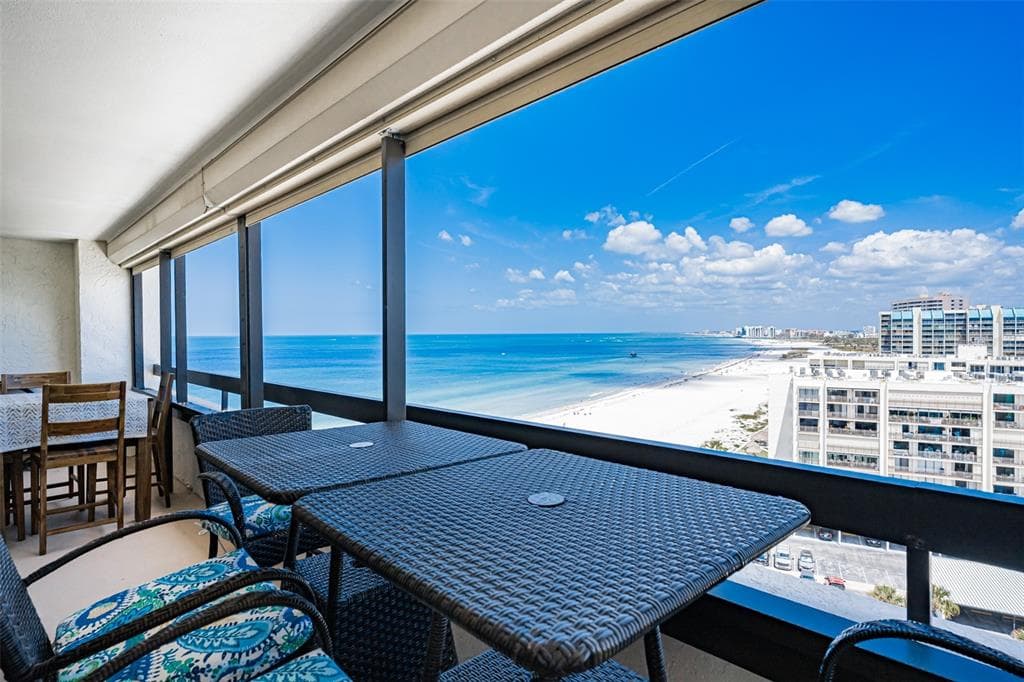 1460 GULF BOULEVARD # 1205, CLEARWATER BEACH, FL 33767