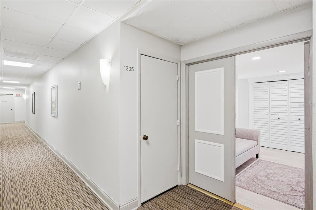 1460 GULF BOULEVARD # 1205, CLEARWATER BEACH, FL 33767 — zdjęcie 5